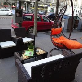 DXN Coffee Budapest - Külső kép