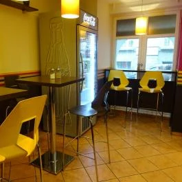 Dzsem Pékség & Kávézó Budapest - Belső