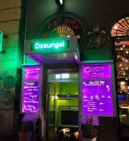 Dzsungel Kávézó & Étterem