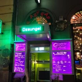 Dzsungel Kávézó & Étterem, Budapest - Külső kép