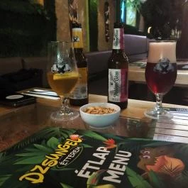 Dzsungel Kávézó & Étterem, Budapest - Étel/ital