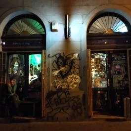 Dzzs Bár Budapest - Külső kép