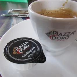 Éden Café Ócsa - Étel/ital