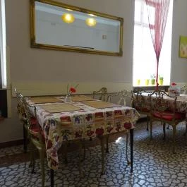 Édeni Vegán – Kézműves Vegetáriánus Étterem, Budapest - Belső