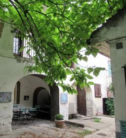 Édeni Édességek Boltja