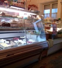 Édes Anna Cukrászda