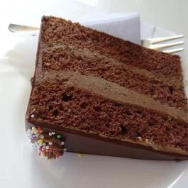 Édes Cukrászat, Pécel - Étel/ital