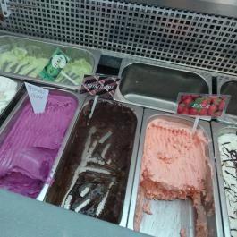 Édes Cukrászat, Pécel - Étel/ital