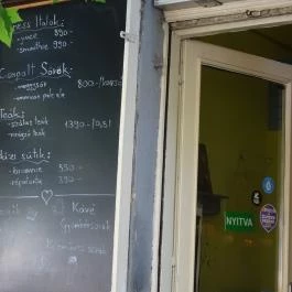 Édes Érzés Budapest - Egyéb