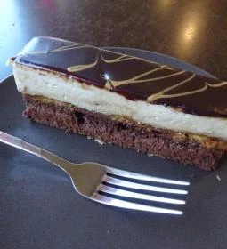 Édes-Gyömbér Cukrászda