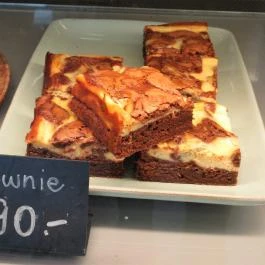 Édes Sári Budapest - Étel/ital