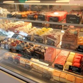 Édes Szelet Cukrászda Budapest - Étel/ital