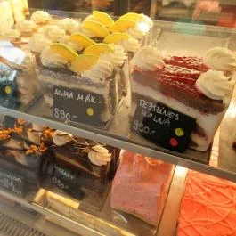 Édes Szelet Cukrászda Budapest - Étel/ital