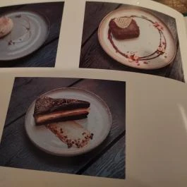 Édesmindegy, Budapest - Belső