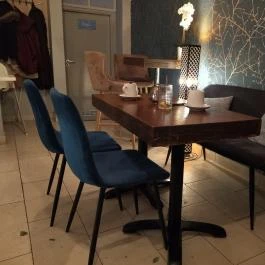 Édesmindegy, Budapest - Belső