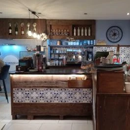 Édesmindegy, Budapest - Belső