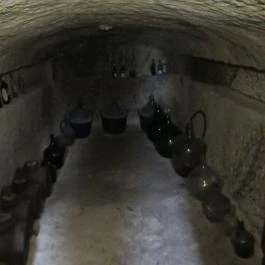 Sáfrány Kert és Egerszalóki Barlanglakások, Egerszalók - 