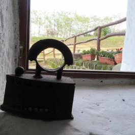 Sáfrány Kert és Egerszalóki Barlanglakások, Egerszalók - 