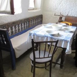 Sáfrány Kert és Egerszalóki Barlanglakások, Egerszalók - 