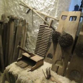 Sáfrány Kert és Egerszalóki Barlanglakások, Egerszalók - 