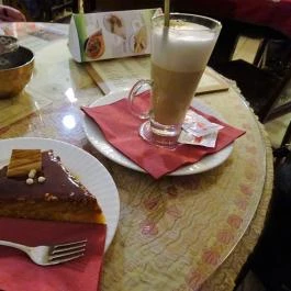 Egoist Café Budapest - Étel/ital