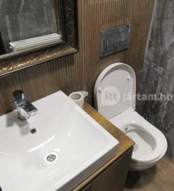 Eker Török Étterem - Széll Kálmán tér