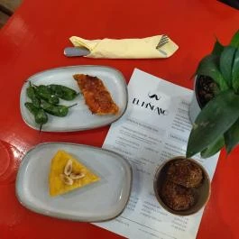 El Hispano Budapest - Étel/ital