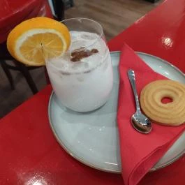 El Hispano Budapest - Étel/ital