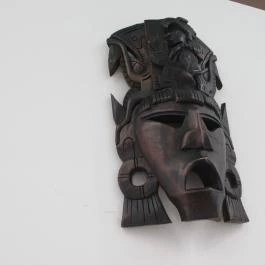 Eleche, Budapest - Belső