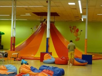 Elevenpark Játszóház - Reno Udvar Budapest