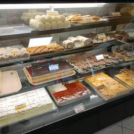 Eliza Pékség Budapest - Étel/ital