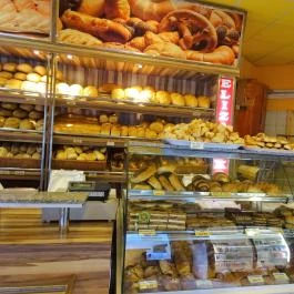 Eliza Pékség Budapest - Étel/ital