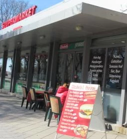 Elizabeth Presszó Cukrászda Hamburgerező