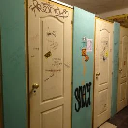 Ellátó Kert, Budapest - Mosdó