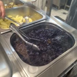 Első Magyar Betyár Kolbászosztó Budapest - Étel/ital