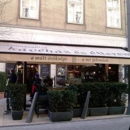Első Pesti Rétesház Étterem Budapest - Külső kép