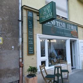 Első Pesti Teaház Budapest - Külső kép