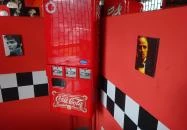 Elvis Burger Retro Diner Budapest