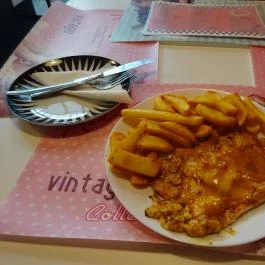 Elvis Burger Retro Diner Budapest - Étel/ital