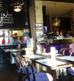 Elysée Bistro & Kávéház