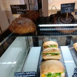 Elysium Café Budapest - Étel/ital