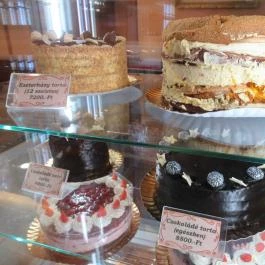 Emil Cukrászda Budapest - Étel/ital