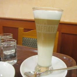 Emil Cukrászda Budapest - Étel/ital