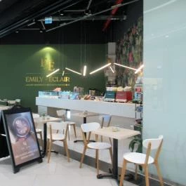 Emily Éclair - Etele Plaza Budapest - Egyéb