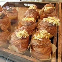 Emily Éclair - Etele Plaza Budapest - Egyéb