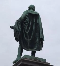 Eötvös József báró