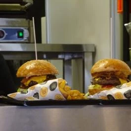 Epic Burger & Bar - Corvin sétány Budapest - Étel/ital