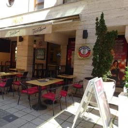 EPIC Bar - Gozsdu Udvar, Budapest - Külső kép