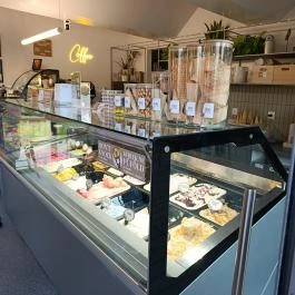 Erdei Fagyizó Vizafogó Budapest - Belső