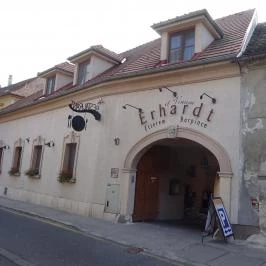 Erhardt Étterem & Borpince Sopron - Külső kép